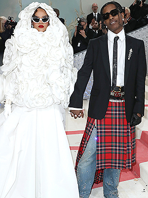 rihanna hints at wedding