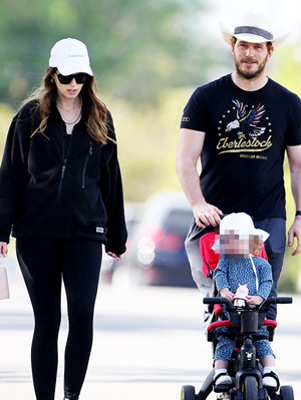 chris pratt and Katherine Schwarzenegger kid photos