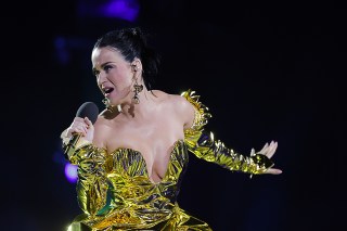 Katy Perry performs on stage during the Coronation Concert on May 07, 2023 in Windsor, England. The Windsor Castle Concert is part of the celebrations of the Coronation of Charles III and his wife, Camilla, as King and Queen of the United Kingdom of Great Britain and Northern Ireland, and the other Commonwealth realms that took place at Westminster Abbey yesterday. Performers include Take That, Lionel Richie, Katy Perry, Paloma Faith, Olly Murs, Andrea Bocelli and Sir Bryn Terfel, Alexis Ffrench, Lang Lang & Nicole Scherzinger, Bette Midler, Tiwa Savage, Steve Winwood, Pete Tong and The Coronation Choir.
Coronation Concert at Windsor Castle, UK - 07 May 2023