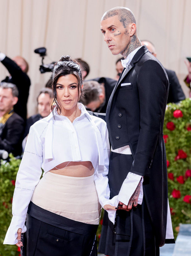 kourtney kardashian travis barker