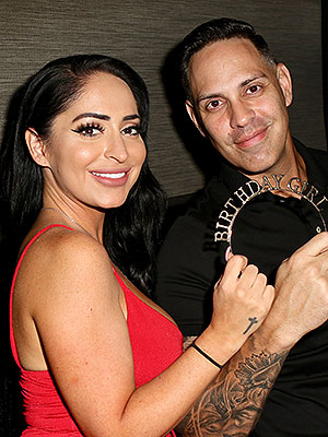 Angelina Pivarnick, Chris Larangeira