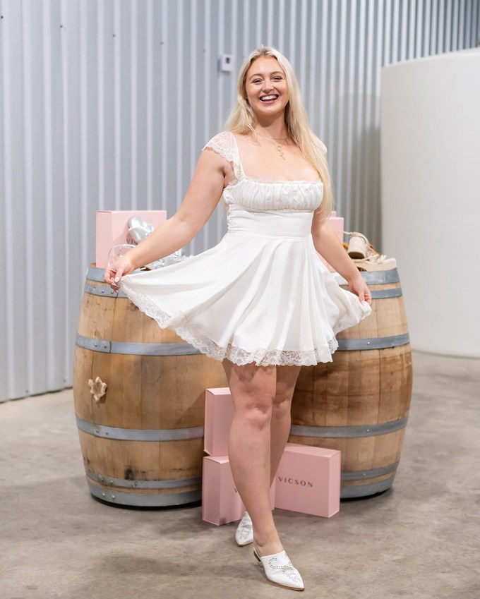 Iskra Lawrence