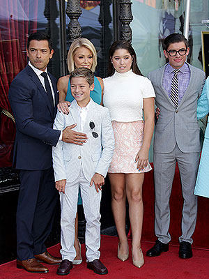 Kelly Ripa, Mark Consuelos, Kids