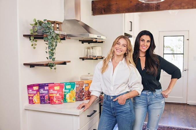 Julianne Hough Brings CA’s Blender Bites 1-Step Frozen Beverages to Walmart USA!