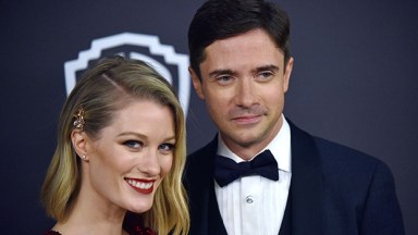 Topher Grace, Ashley Hinshaw