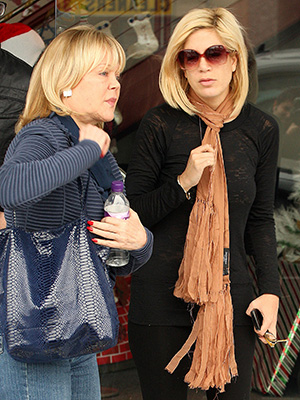 Tori Spelling Celebrates Mom Candy’s Birthday With Cute Photos