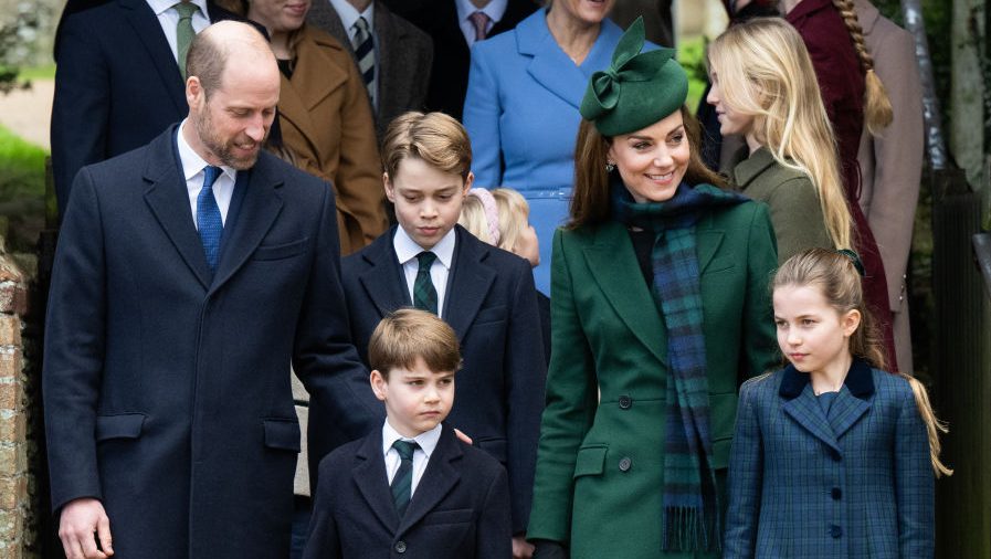 SANDRINGHAM, NORFOLK - DECEMBER 25: Prince William, Prince of Wales, Prince Louis of Wales, Prince George of Wales, Catherine, Princess of Wales and Princess Charlotte of Wales attend the Christmas Morning Service at Sandringham Church on December 25, 2024 in Sandringham, Norfolk. (Photo by Samir Hussein/WireImage)