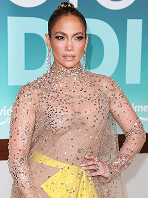 Jennifer Lopez Recreates Taylor Swift’s Iconic Red Lip in New Tutorial