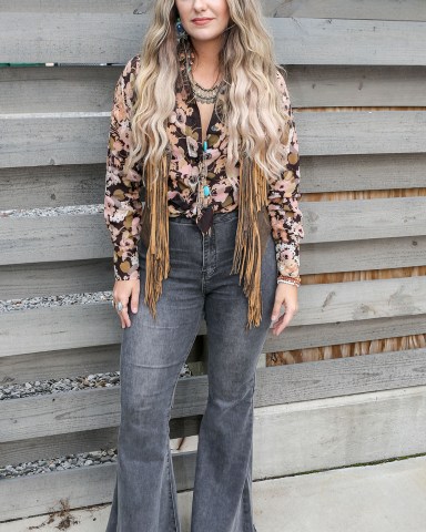 Singer-songwriter Lainey Wilson poses for photos after her perfomance at The Listening Room Cafe
Song Suffragettes concert, The Listening Room Cafe, Nashville, Tennessee, USA - 18 Oct 2020