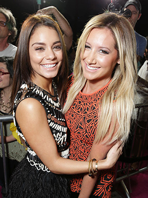 Vanessa Hudgens and Ashley Tisdale