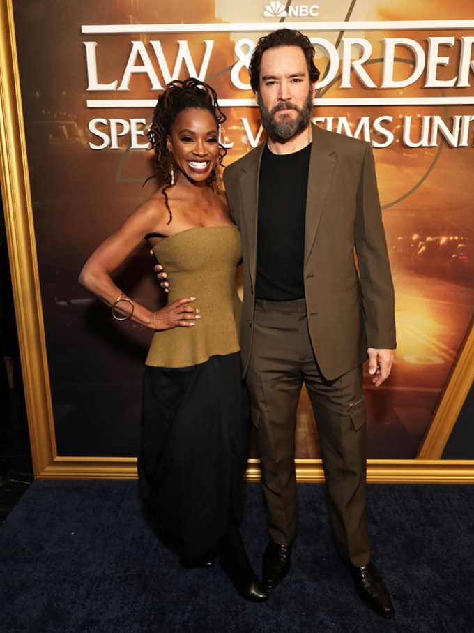 Shanola Hampton & Mark-Paul Gosselaar