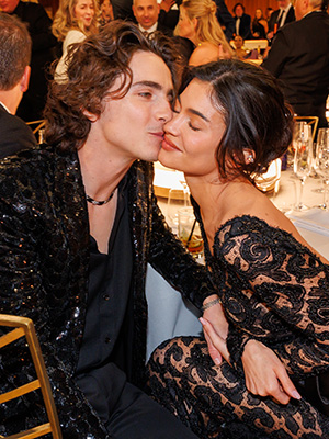 Timothee Chalamet kissing Kylie Jenner