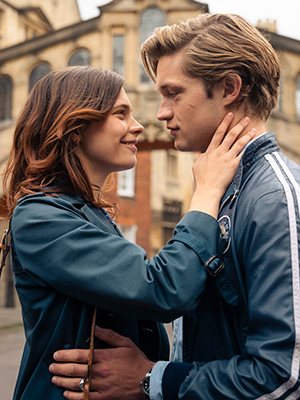 Harriet Herbig-Matten and Damian Hardung in Maxton Hall