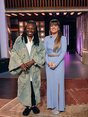 Whoopi Goldberg and Kelly Clarkson