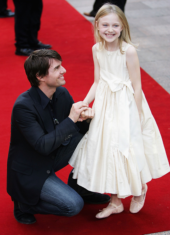 Tom Cruise and Dakota Fanning