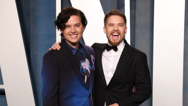 Cole Sprouse and Dylan Sprouse attend the 2022 Vanity Fair Oscar Party