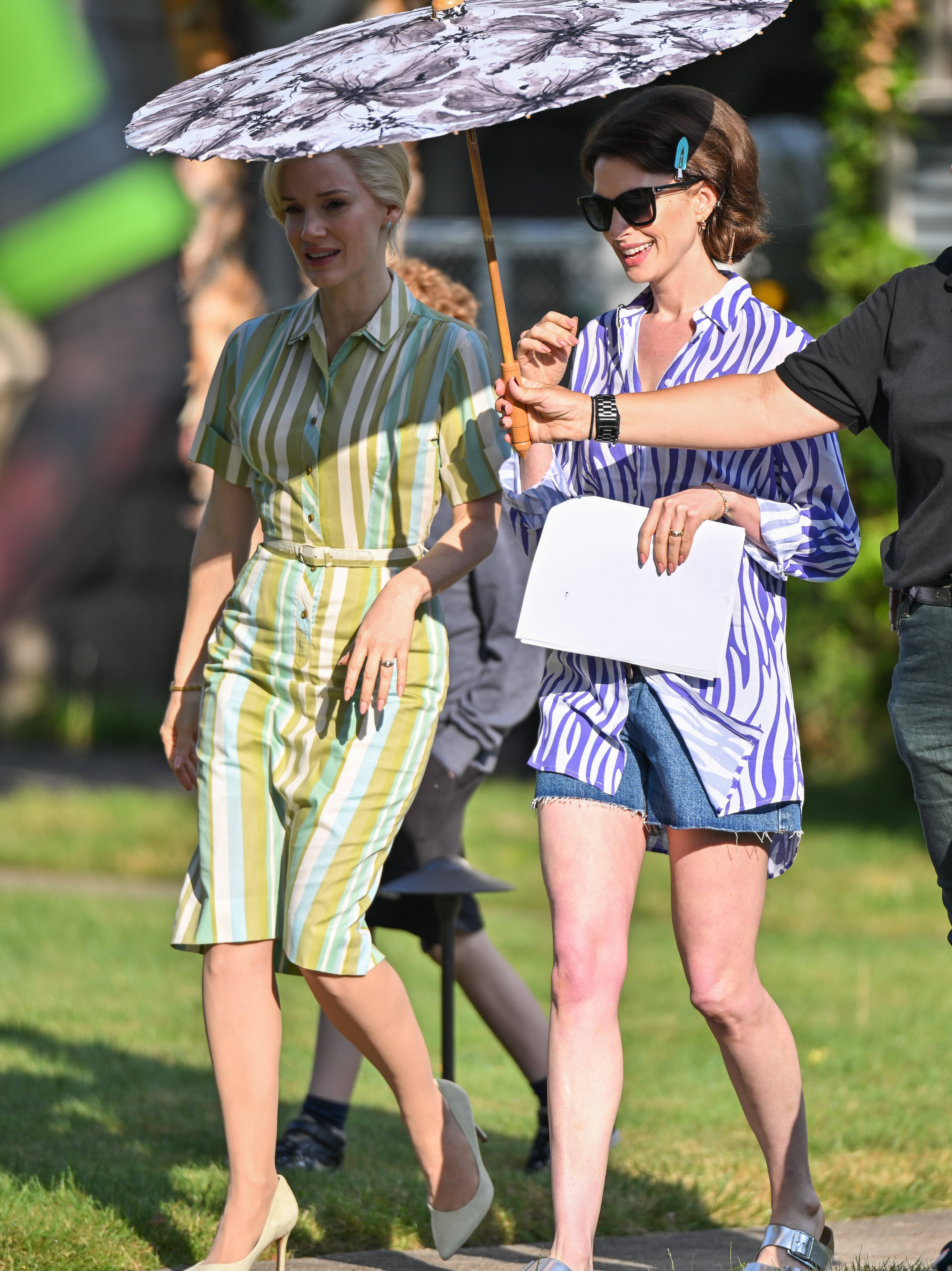 UNION COUNTY, NEW JERSEY - JUNE 13:  Anne Hathaway and Jessica Chastain (L) are seen filming on location for 'Mother's Instinct' on May 27, 2022 in Union County, New Jersey.  (Photo by James Devaney/GC Images)