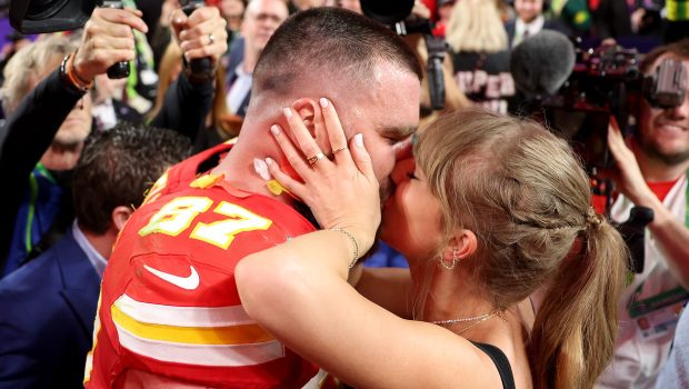 LAS VEGAS, NEVADA - FEBRUARY 11: Travis Kelce #87 of the Kansas City Chiefs kisses Taylor Swift after defeating the San Francisco 49ers 25-22 in overtime during Super Bowl LVIII at Allegiant Stadium on February 11, 2024 in Las Vegas, Nevada. (Photo by Ezra Shaw/Getty Images)