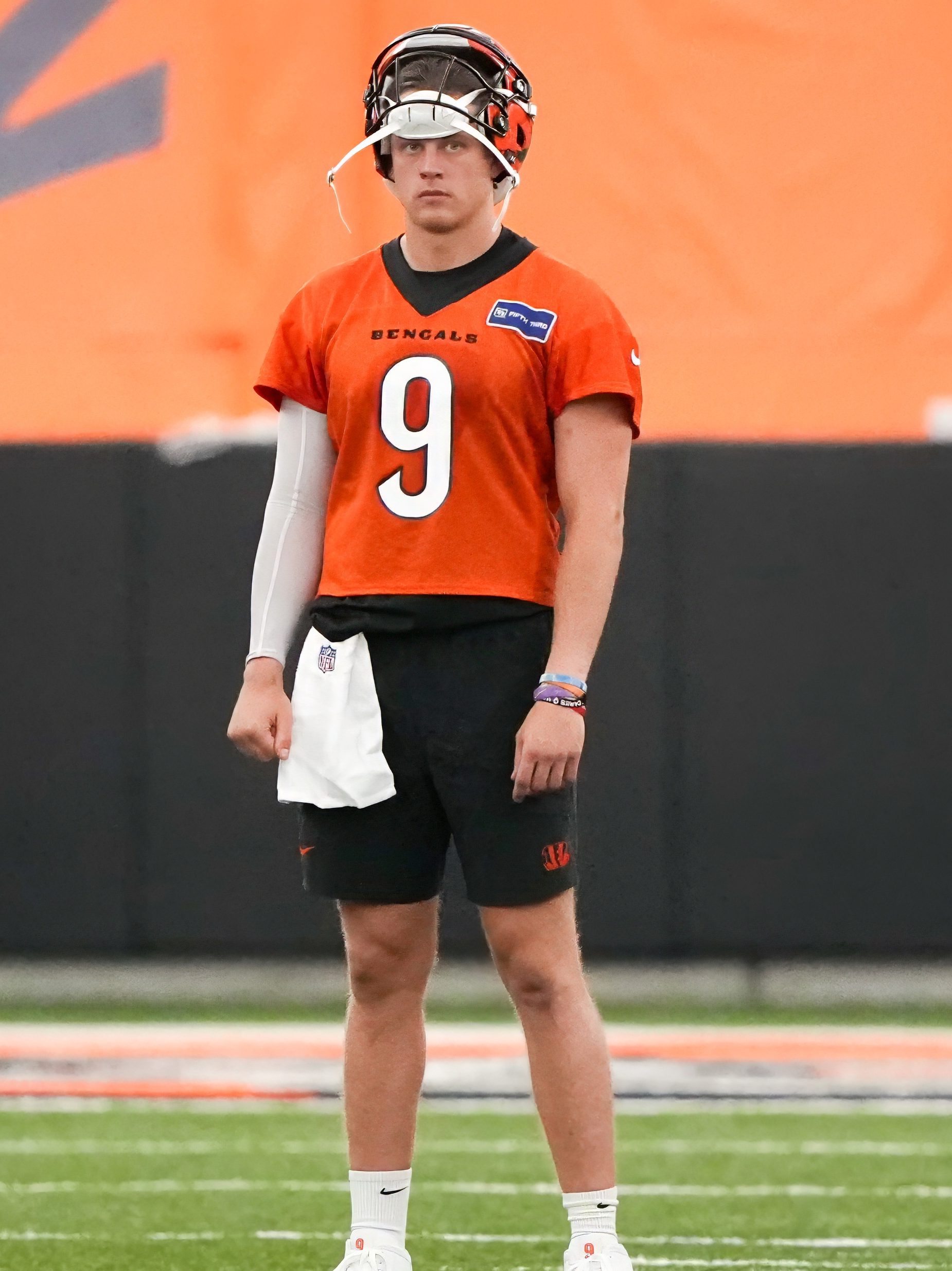 CINCINNATI, OHIO - JUNE 12: Joe Burrow #9 of the Cincinnati Bengals looks on during mandatory minicamp at the IEL Indoor Facility on June 12, 2024 in Cincinnati, Ohio. (Photo by Dylan Buell/Getty Images)