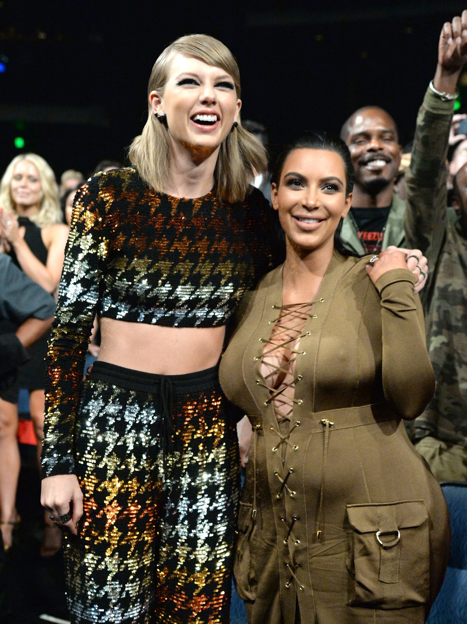 LOS ANGELES, CA - AUGUST 30:  Taylor Swift and Kim Kardashian West attend the 2015 MTV Video Music Awards at Microsoft Theater on August 30, 2015 in Los Angeles, California.  (Photo by Kevin Mazur/MTV1415/WireImage)