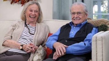 UNIVERSAL CITY, CA - OCTOBER 25:  Actress Bonnie Bartlett (L) and husband actor William Daniels visit Hallmark's "Home & Family" at Universal Studios Hollywood on October 25, 2017 in Universal City, California.  (Photo by David Livingston/Getty Images)