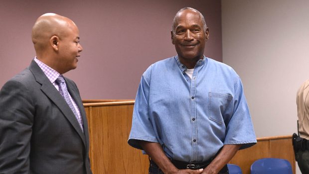 TOPSHOT - O.J. Simpson looks on during a parole hearing in Lovelock, Nevada on July 20, 2017. - Former American football star O.J. Simpson has spent nearly nine years in prison. A Nevada parole board is holding the hearing to decide whether the former National Football League (NFL) star and actor should be released from prison. (Photo by Jason Bean / POOL / AFP) (Photo by JASON BEAN/POOL/AFP via Getty Images)