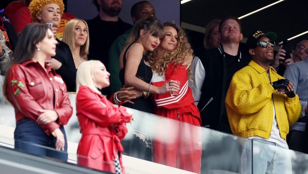 LAS VEGAS, NEVADA - FEBRUARY 11: Rapper Ice Spice, Singer Taylor Swift and Actress Blake Lively hug prior to Super Bowl LVIII between the San Francisco 49ers and Kansas City Chiefs at Allegiant Stadium on February 11, 2024 in Las Vegas, Nevada. (Photo by Ezra Shaw/Getty Images)