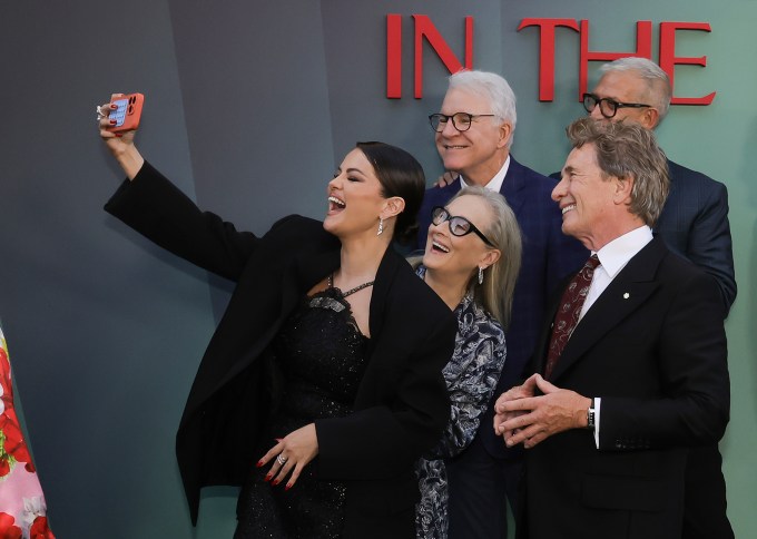 The Cast’s Selfie