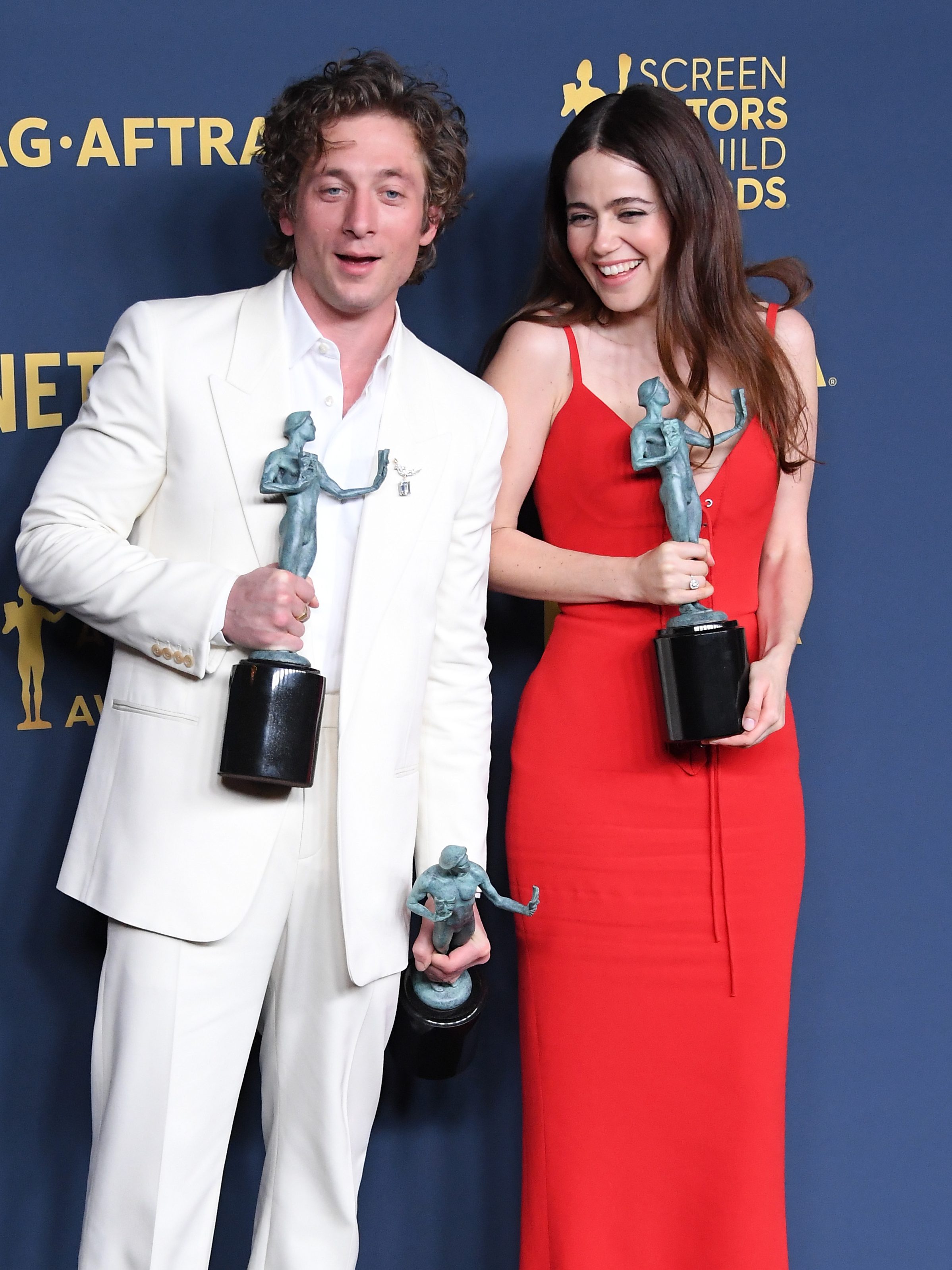 Jeremy Allen White, Molly Gordon poses at the 30th Annual Screen Actors Guild Awards at Shrine Auditorium and Expo Hall on February 24, 2024 in Los Angeles, California. (Photo by Steve Granitz/FilmMagic)