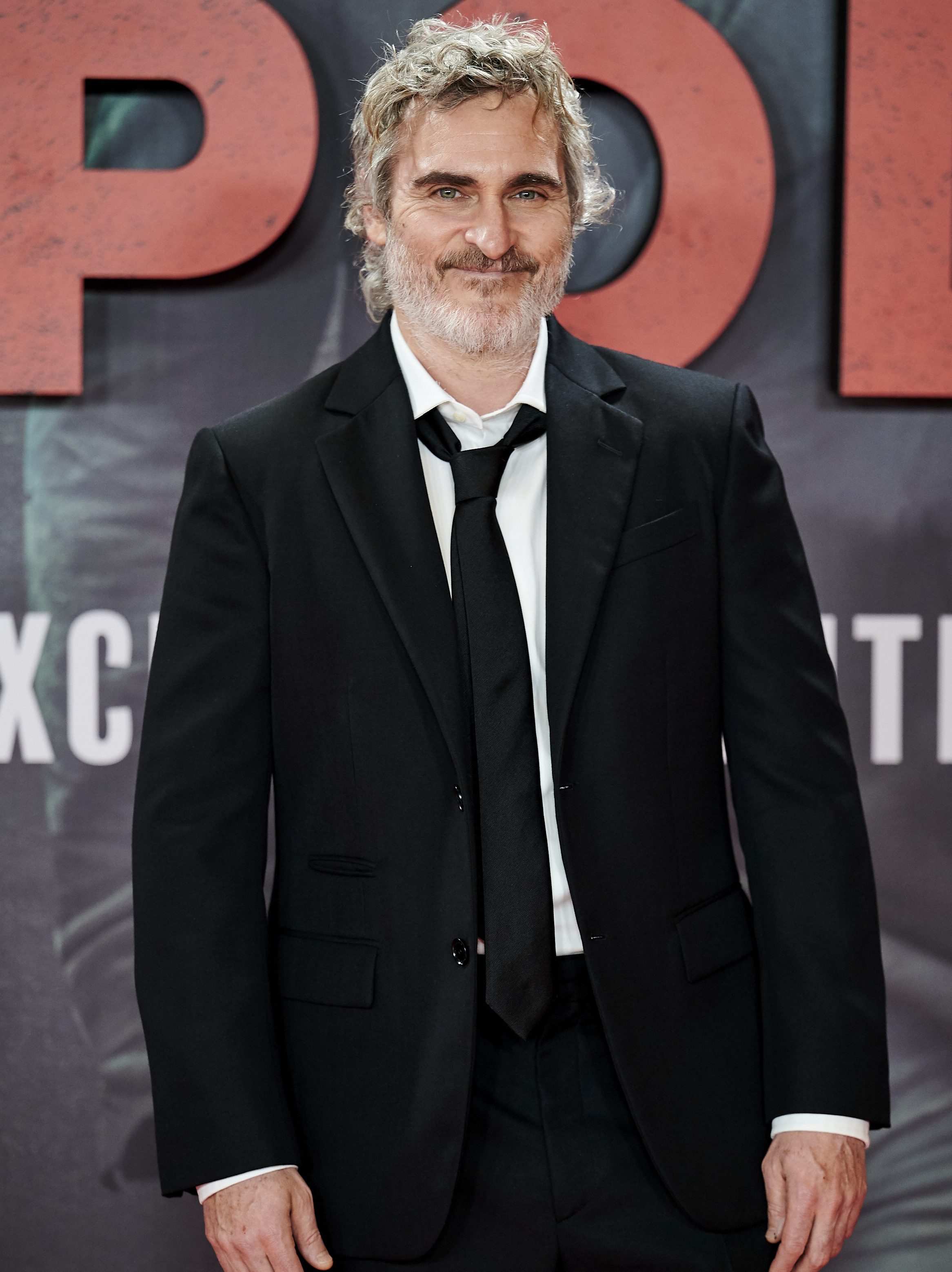 Famous Birthday - Celebrity Joaquin Phoenix born October 28, 1974