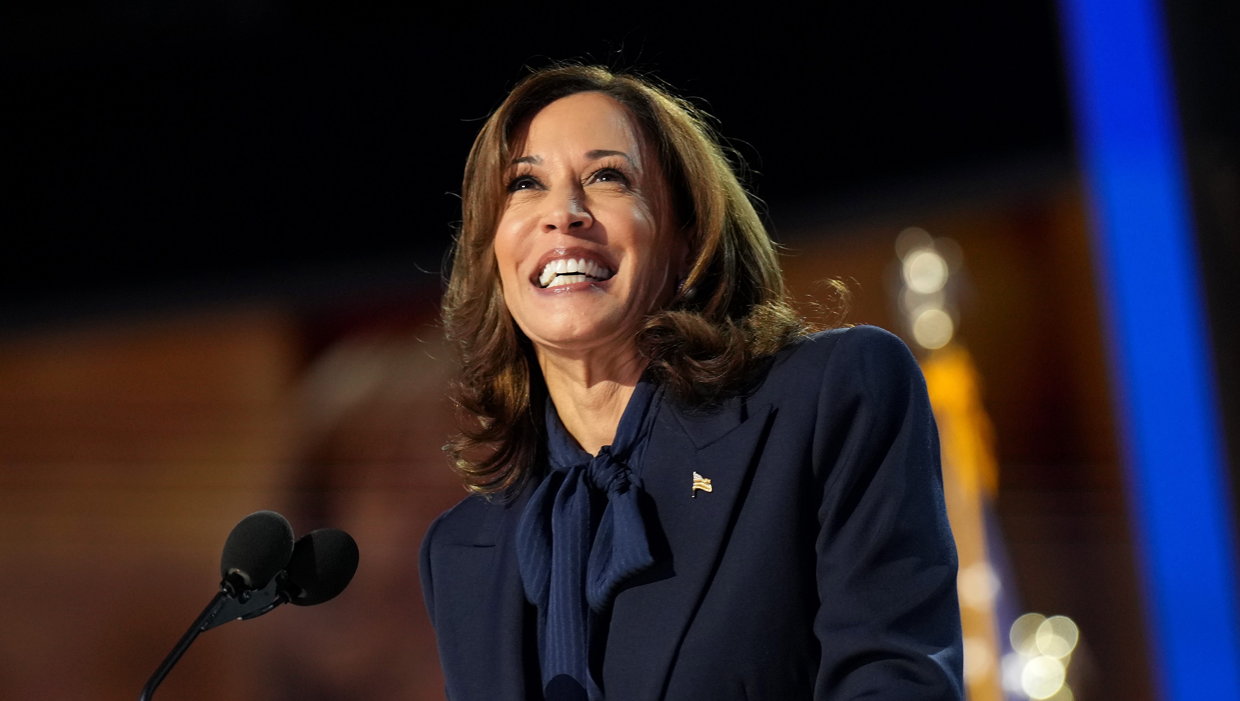 Famous Birthday - Celebrity Kamala Harris born October 20