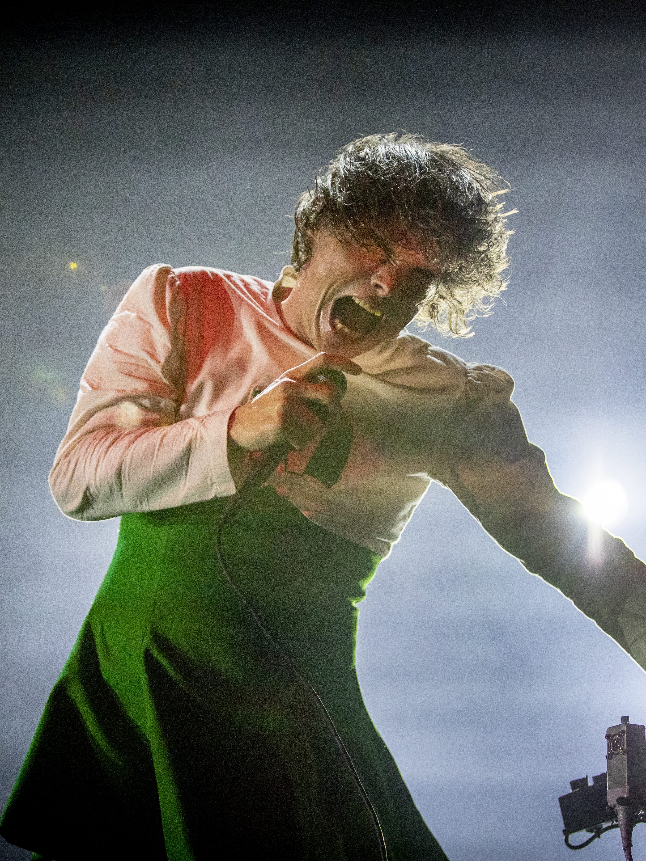 Inglewood, CA - October 11: My Chemical Romance lead vocalist Gerard Way performs at the Kia Forum in Inglewood, Tuesday, Oct. 11, 2022. (Allen J. Schaben / Los Angeles Times via Getty Images)