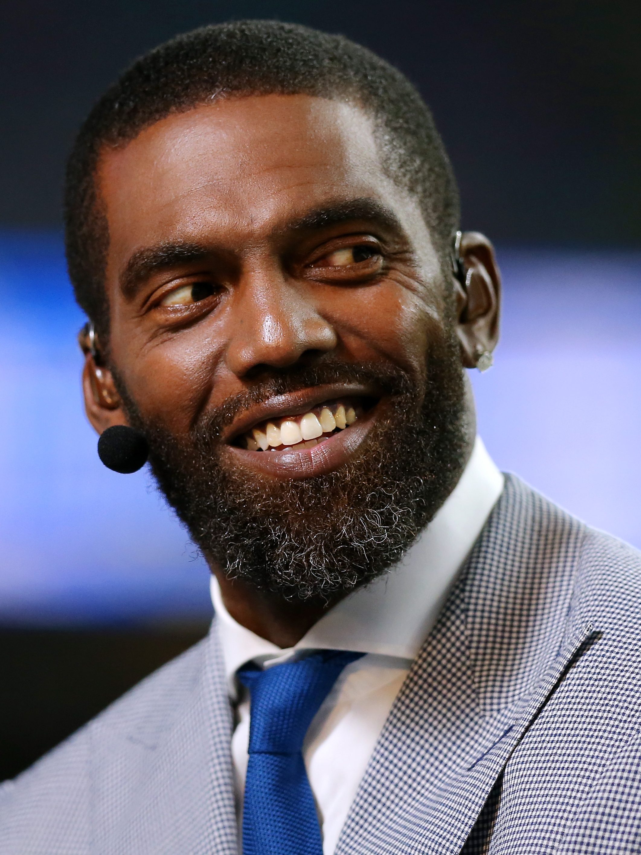 NEW ORLEANS, LOUISIANA - SEPTEMBER 09: ESPN analyst Randy Moss reacts during a game between the New Orleans Saints and the Houston Texans at the Mercedes Benz Superdome on September 09, 2019 in New Orleans, Louisiana. (Photo by Jonathan Bachman/Getty Images)