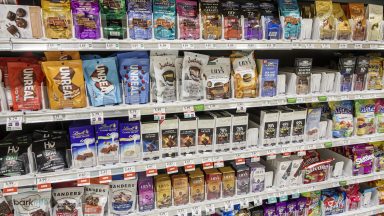 Surfside, Florida, Miami, Publix grocery store, chocolate aisle, chocolate bars, dark chocolate, cocoa, Ghirardelli, Lindt, Lily's. (Photo by: Jeffrey Greenberg/Universal Images Group via Getty Images)