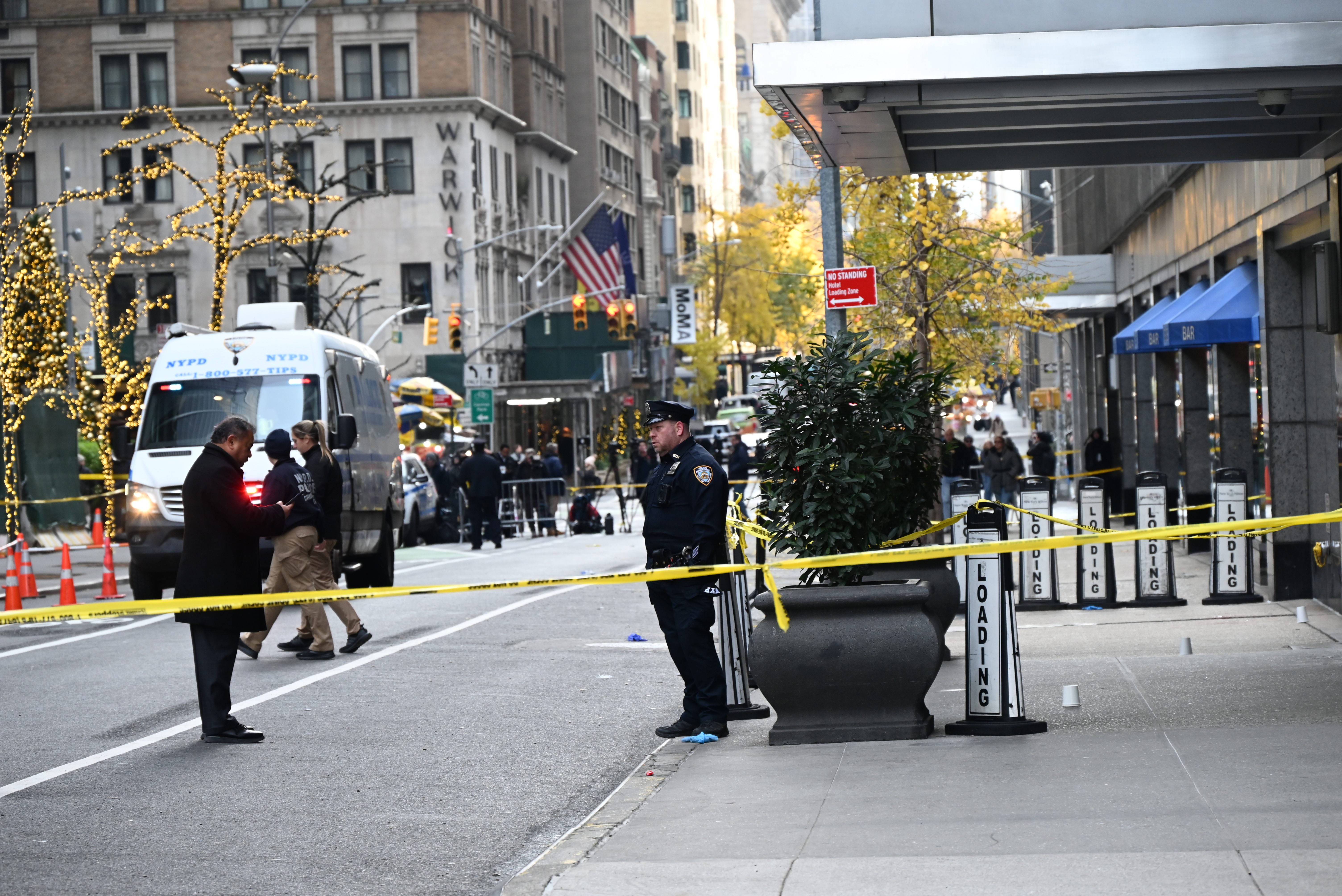 CEO of UnitedHealthcare, Brian Thompson, shot and killed in midtown Manhattan