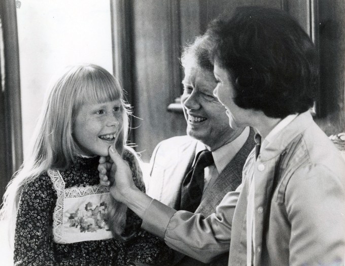 Amy, Rosalynn and Jimmy Carter in 1976