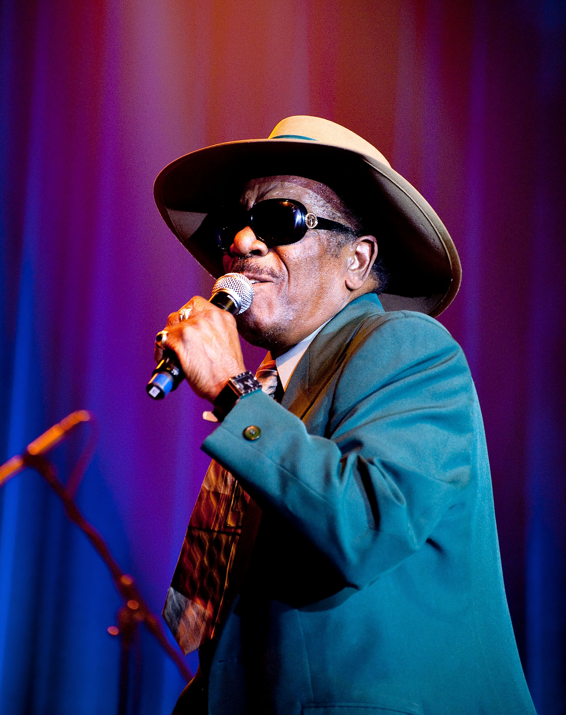 ALBUQUERQUE, NM - JANUARY 02: Soul singer Brenton Wood performs on stage at Route 66 Casino�s Legends Theater on January 2, 2010 in Albuquerque, New Mexico. Wood earned three Top 40 hits during 1967 including "Gimme Little Sign" that reached #9. (Photo by Steve Snowden/Getty Images)